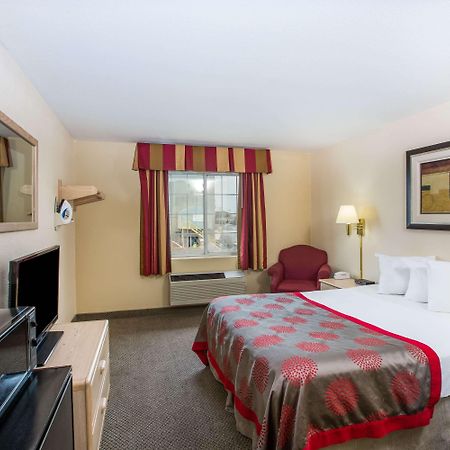 Ramada By Wyndham Sioux Falls Buitenkant foto