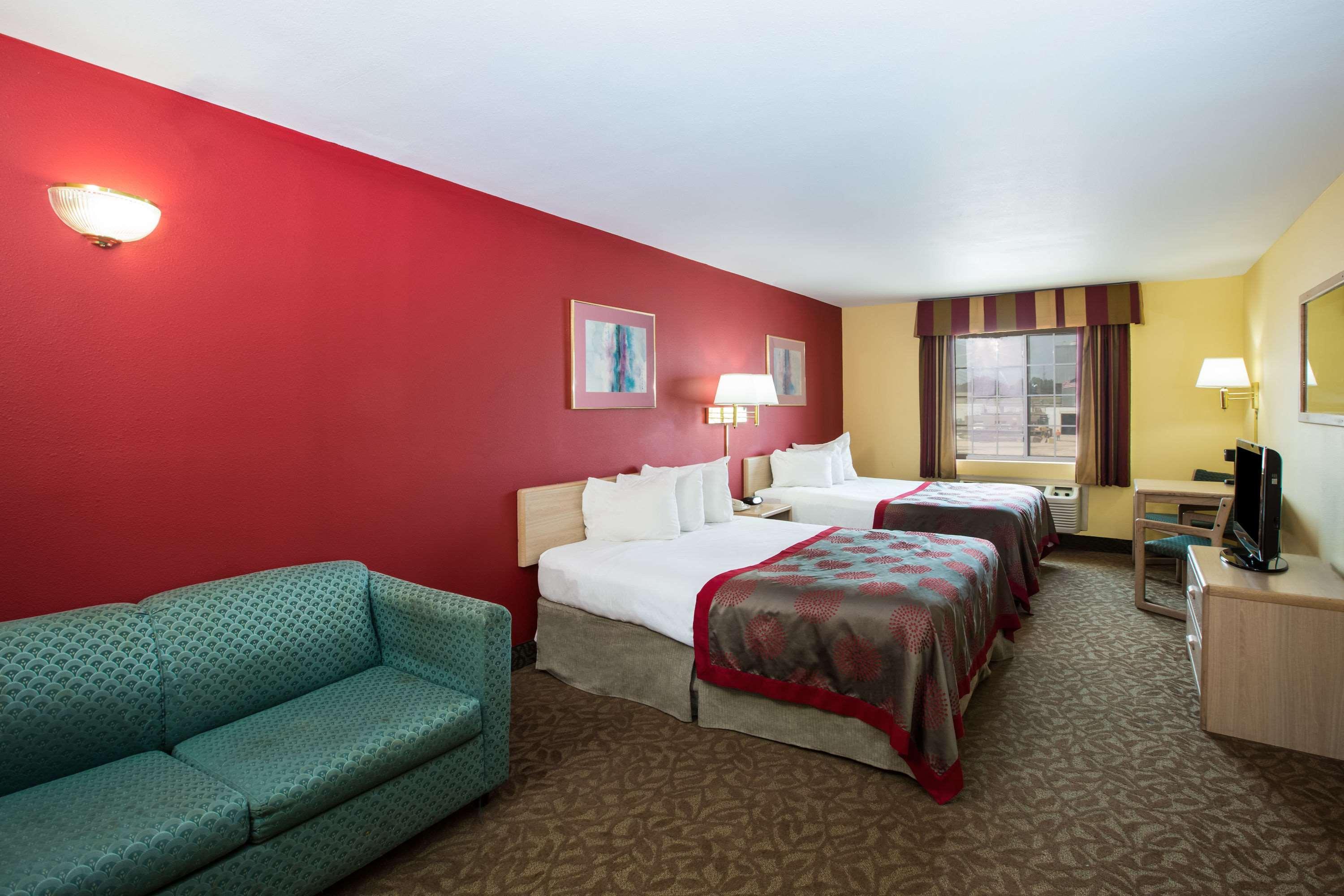 Ramada By Wyndham Sioux Falls Buitenkant foto